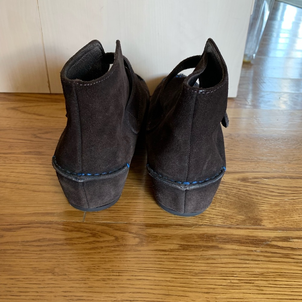 Donald Pliner Brown Suede Booties sz9 - Picture 10 of 13